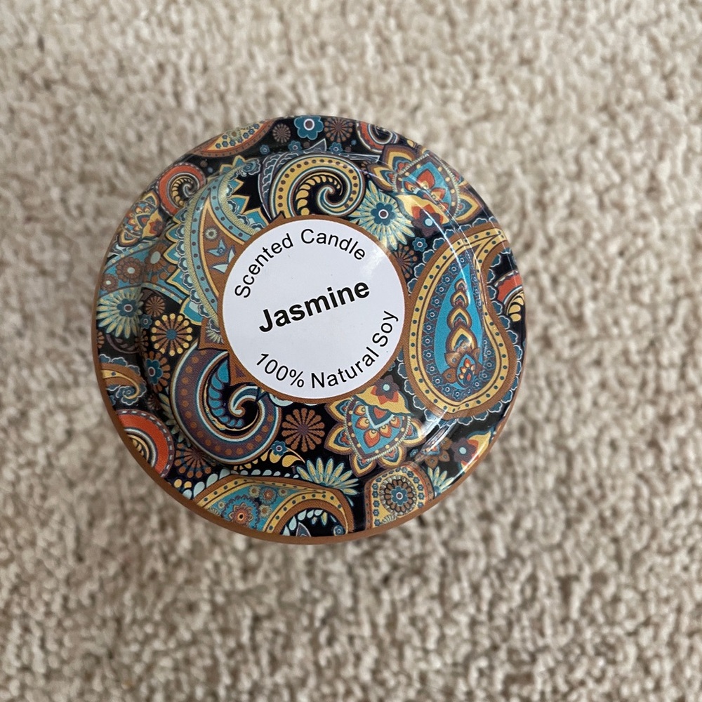 Jasmine Scented Soy Candle - Floral Jasmine Fragrance
